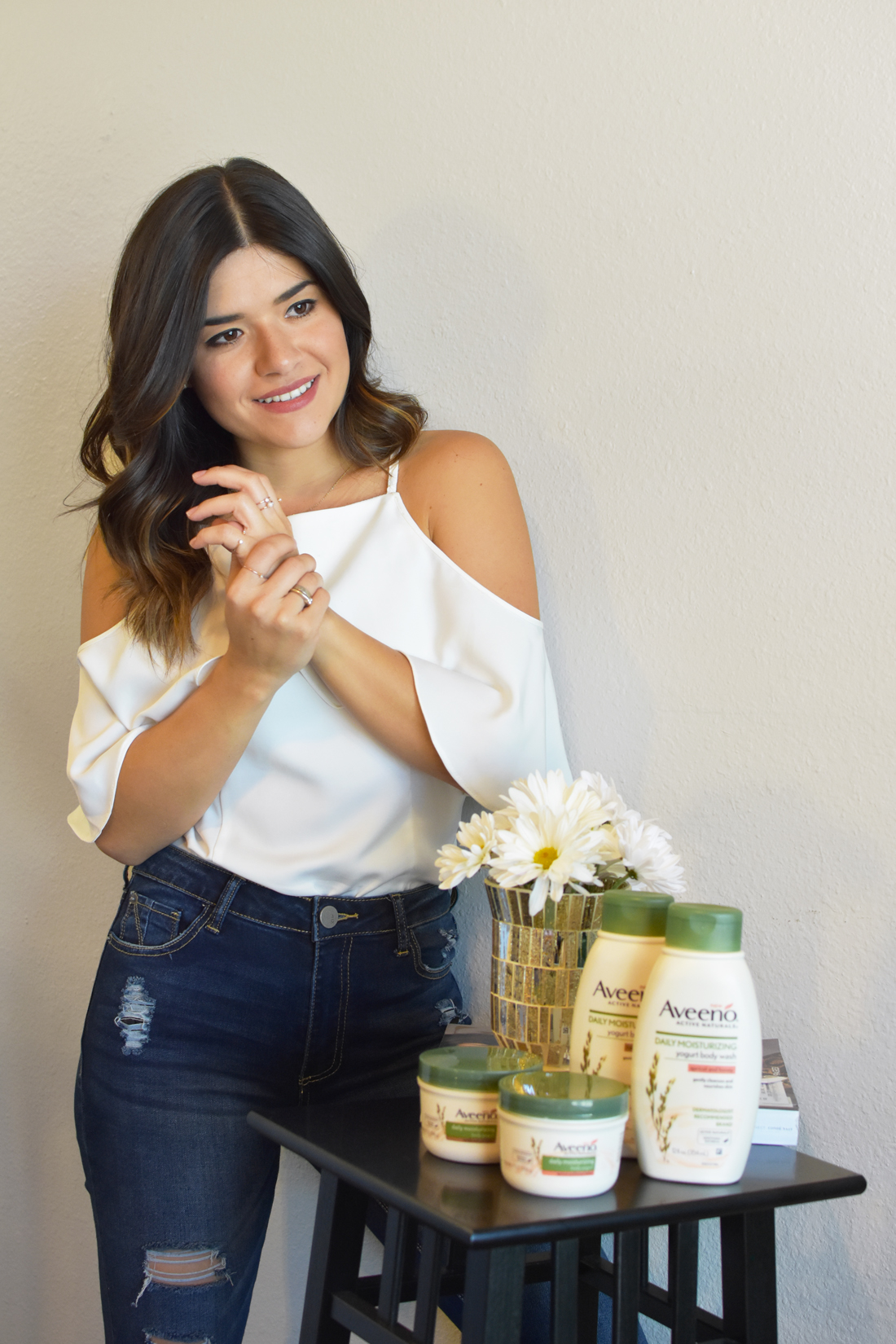 Carolina Hellal wearing the new Aveeno yugurt lotion and body wash - AVEENO YOGURT BODY WASH & LOTION by popular Denver style blogger Chic Talk