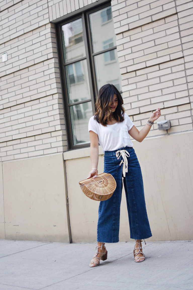 HOW TO STYLE JEANS AND T-SHIRTS IN THE SUMMER | CHIC TALK