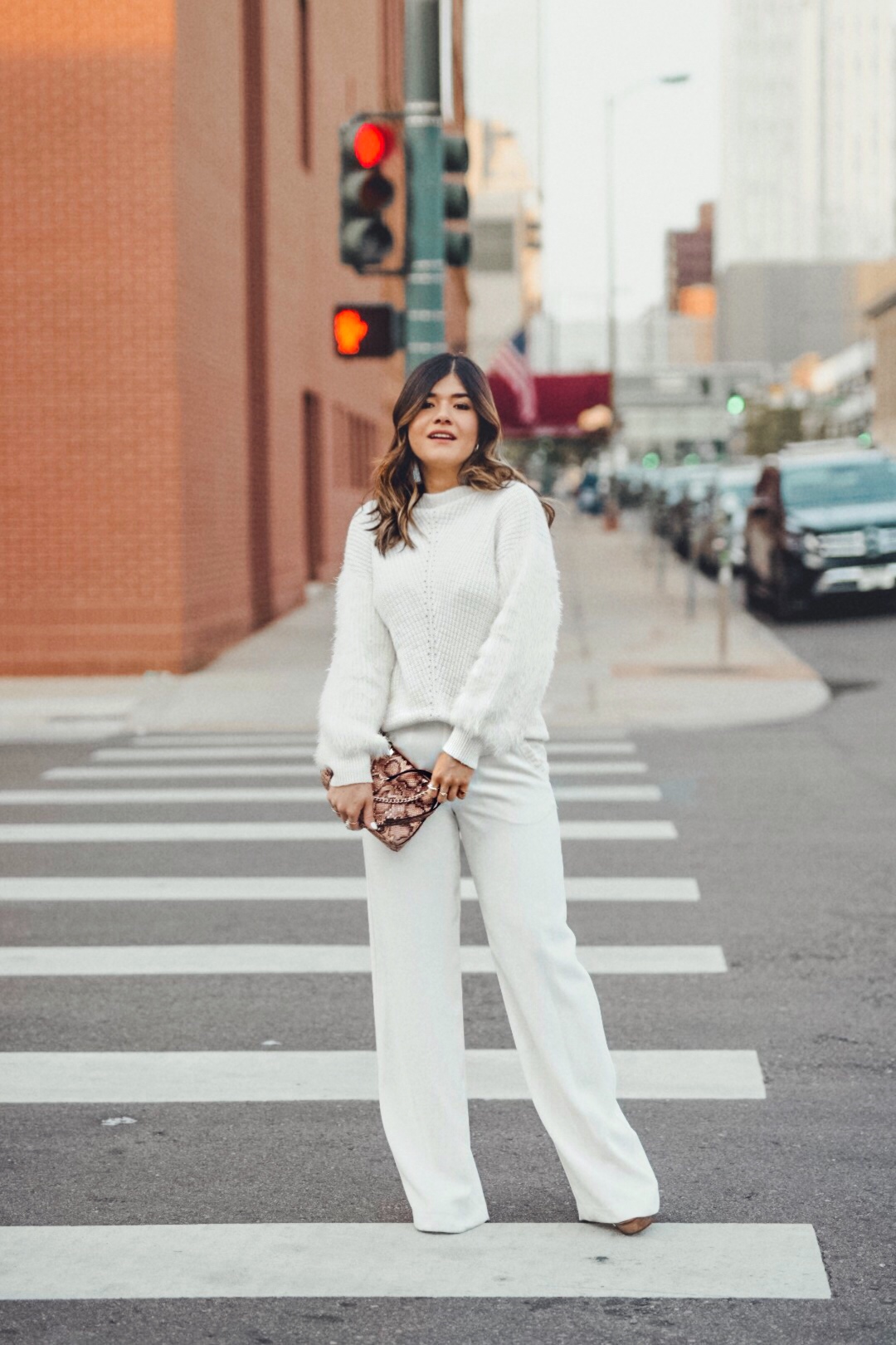 HOW TO STYLE WHITE THIS FALL | CHIC TALK
