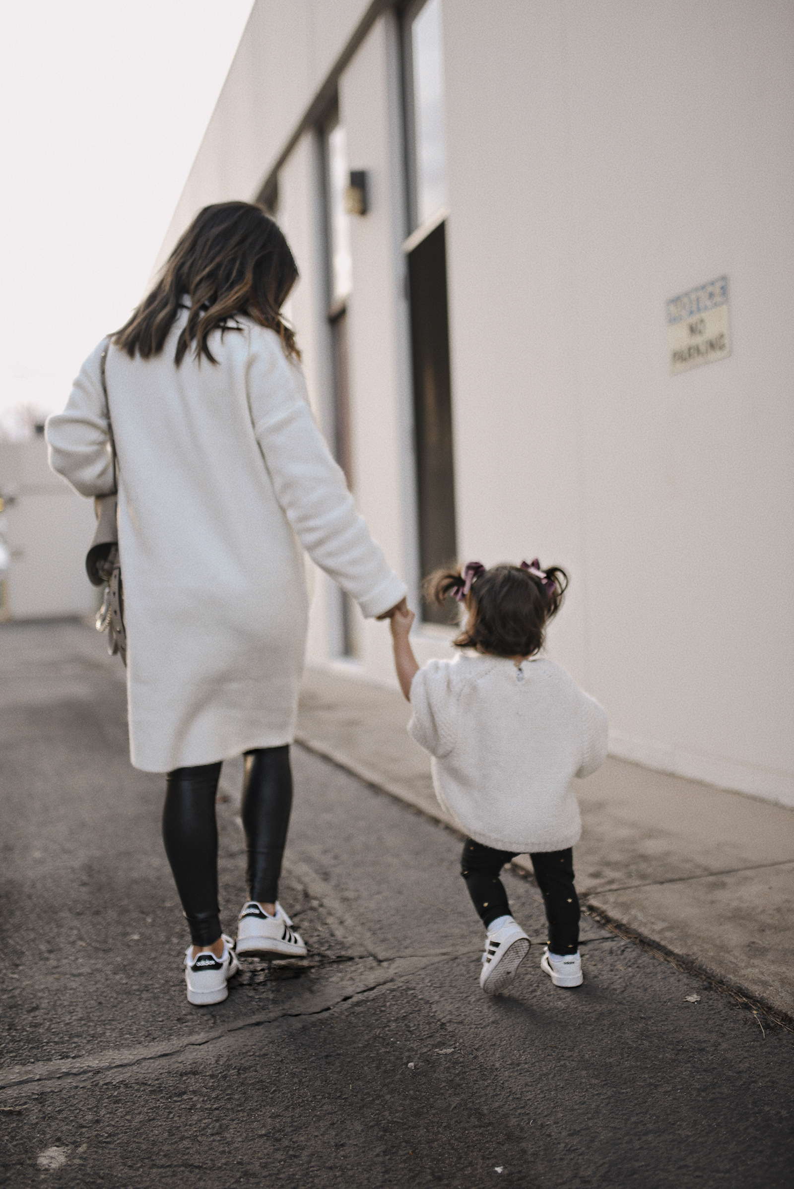 Broma espalda referir MOTHER DAUGHTER MATCHING OUTFITS - CHIC TALK | CHIC TALK