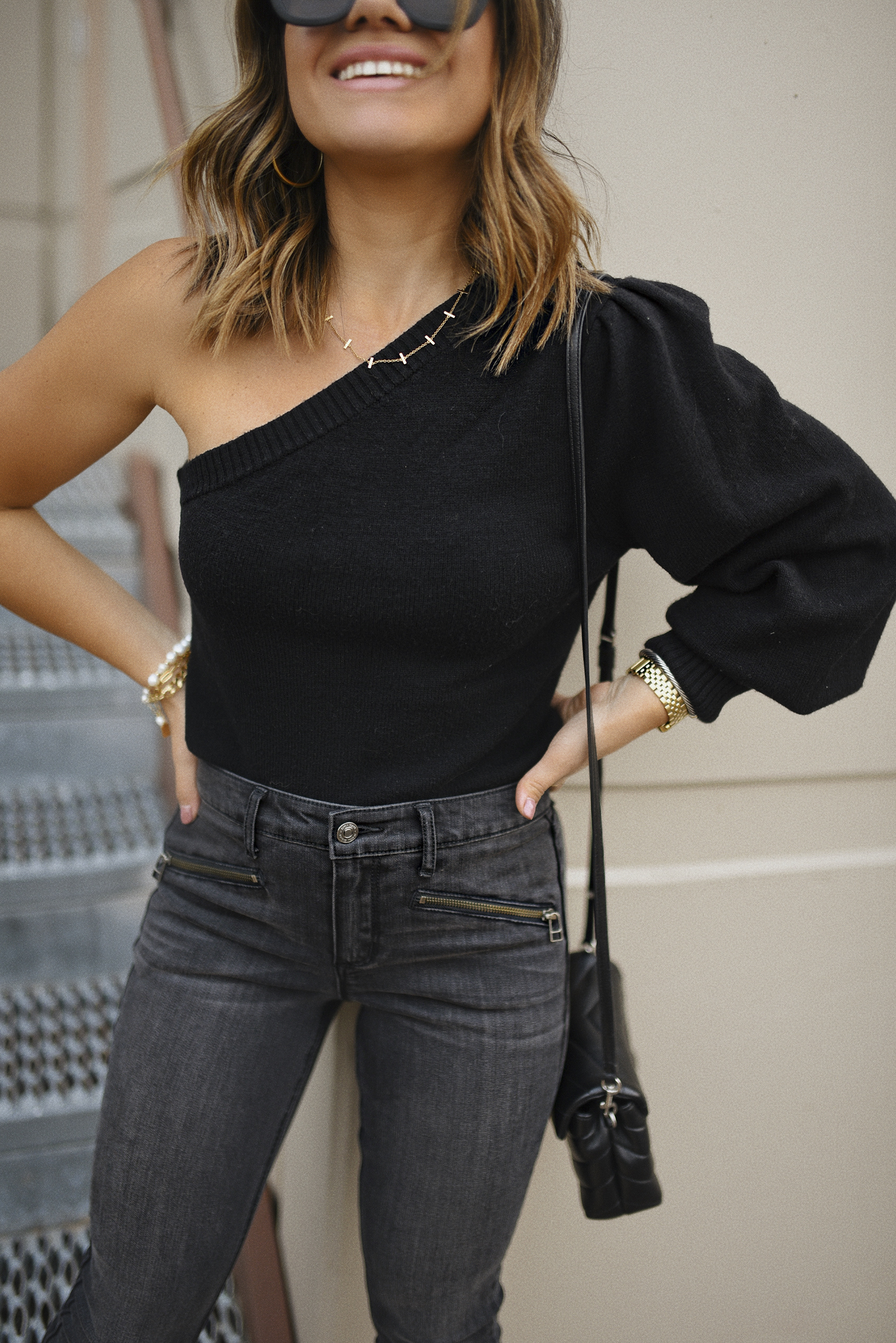 Carolina Hellal of Chic Talk wearing Sofia Jeans holiday collection via Walmart. 