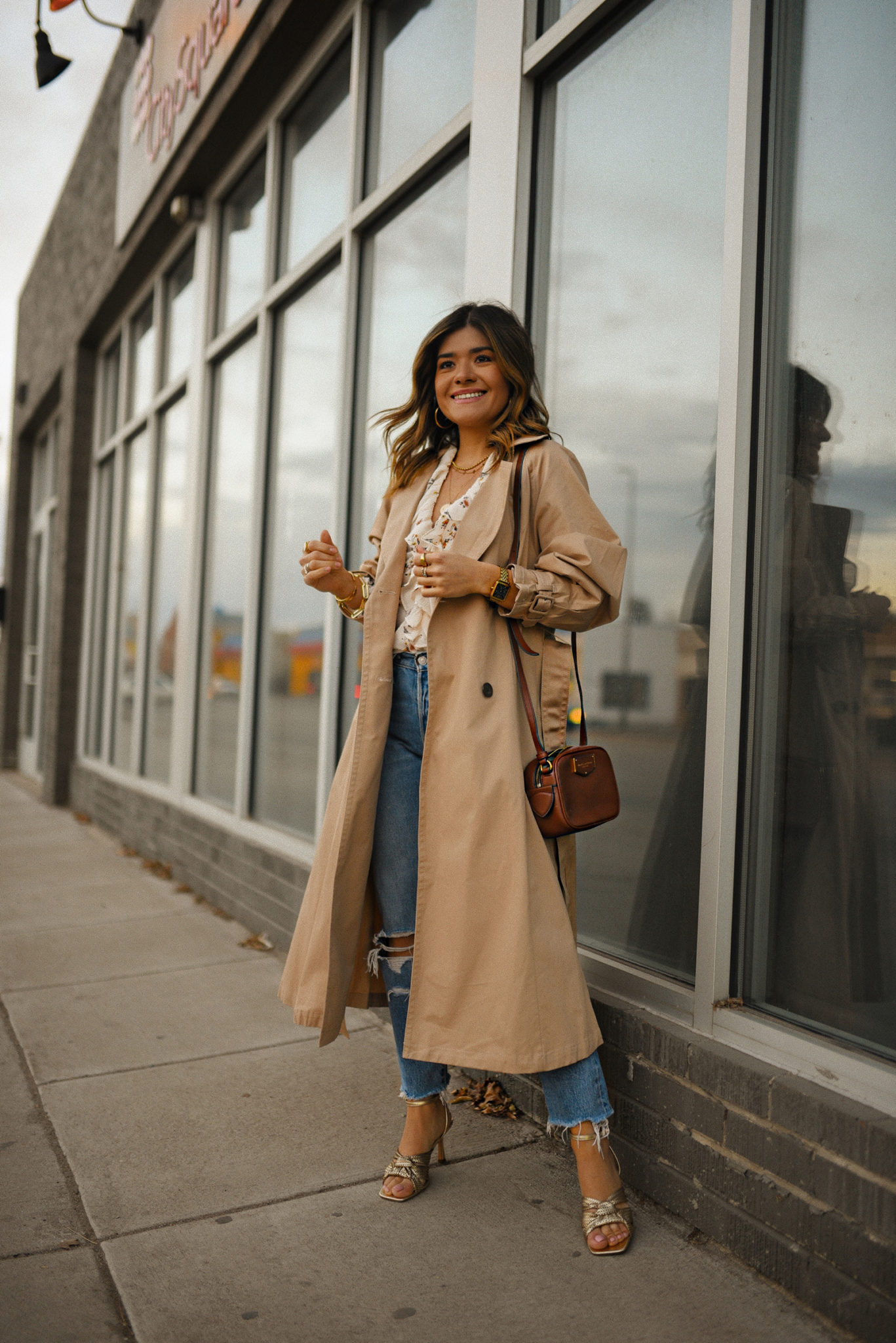 THE EXPRESS TRENCH COAT EVERY WOMAN NEEDS CHIC TALK CHIC TALK