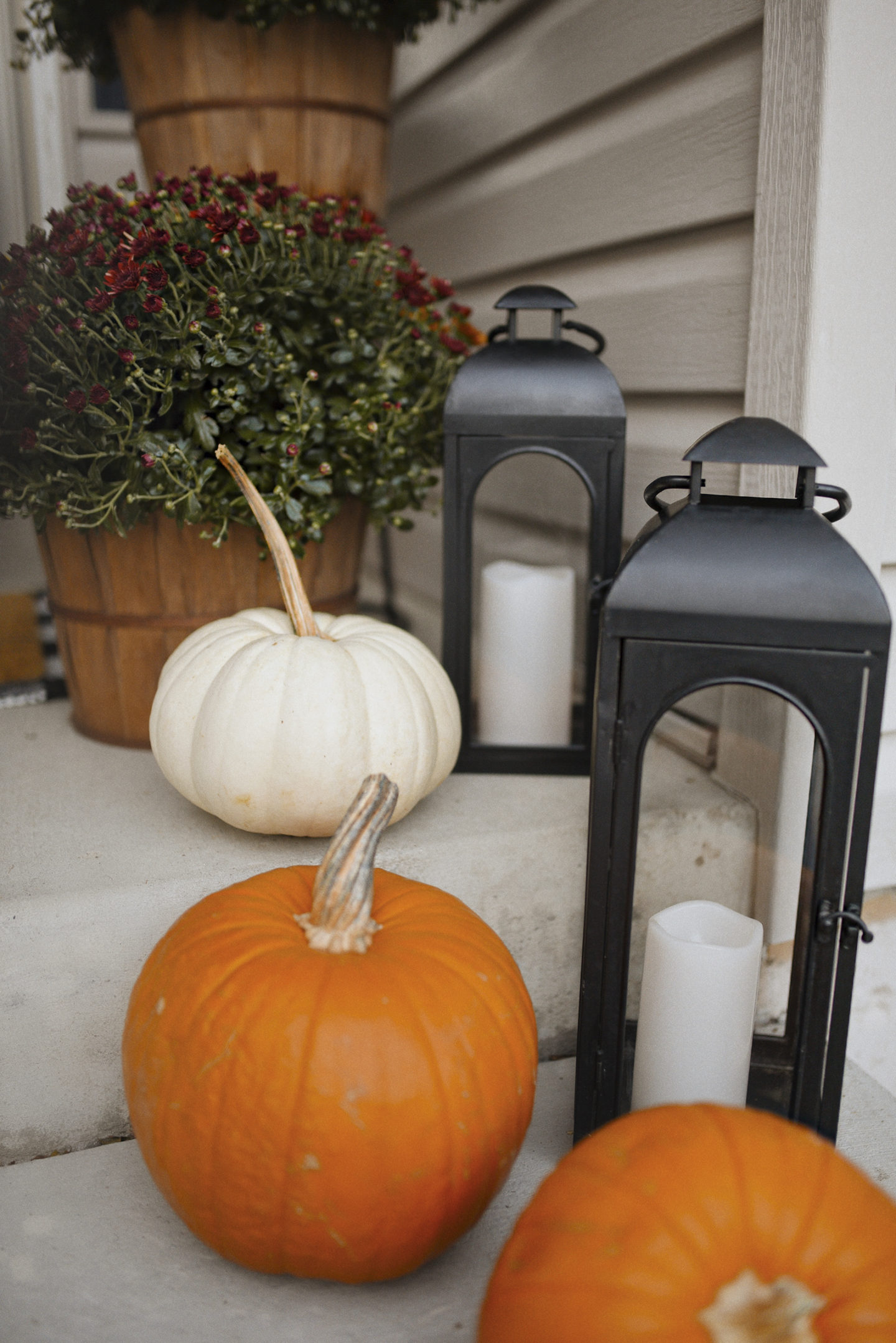FRONT PORCH FALL DÉCOR IDEAS WITH WALMART! - CHIC TALK