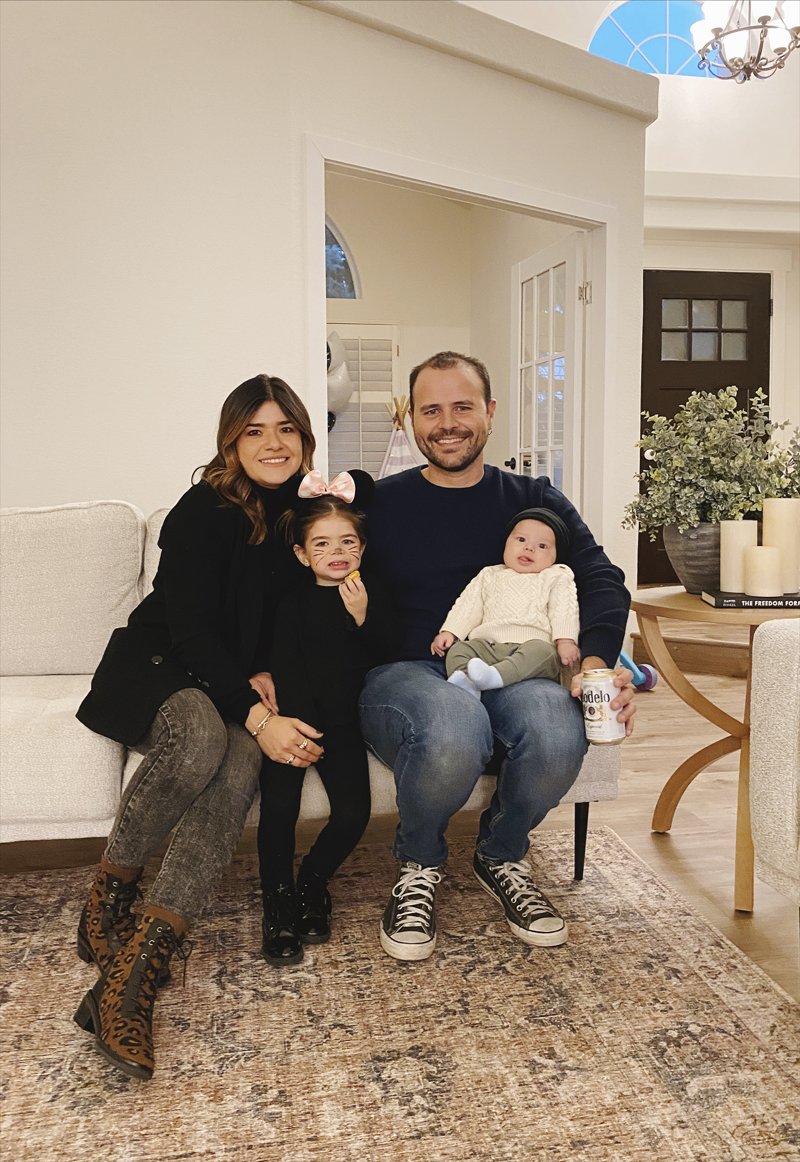 Carolina Hellal and Mauricio Jaramillo. Family of four.