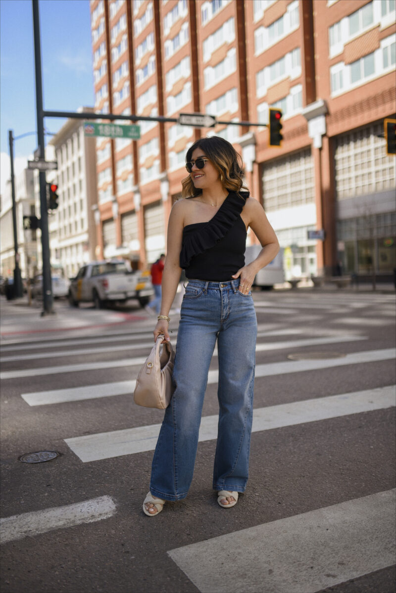 STYLING WIDE LEG JEANS FOR SPRING | CHIC TALK | CHIC TALK