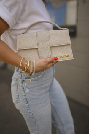 THE ABERCROMBIE DENIM SALE YOU CAN'T MISS - CHIC TALK